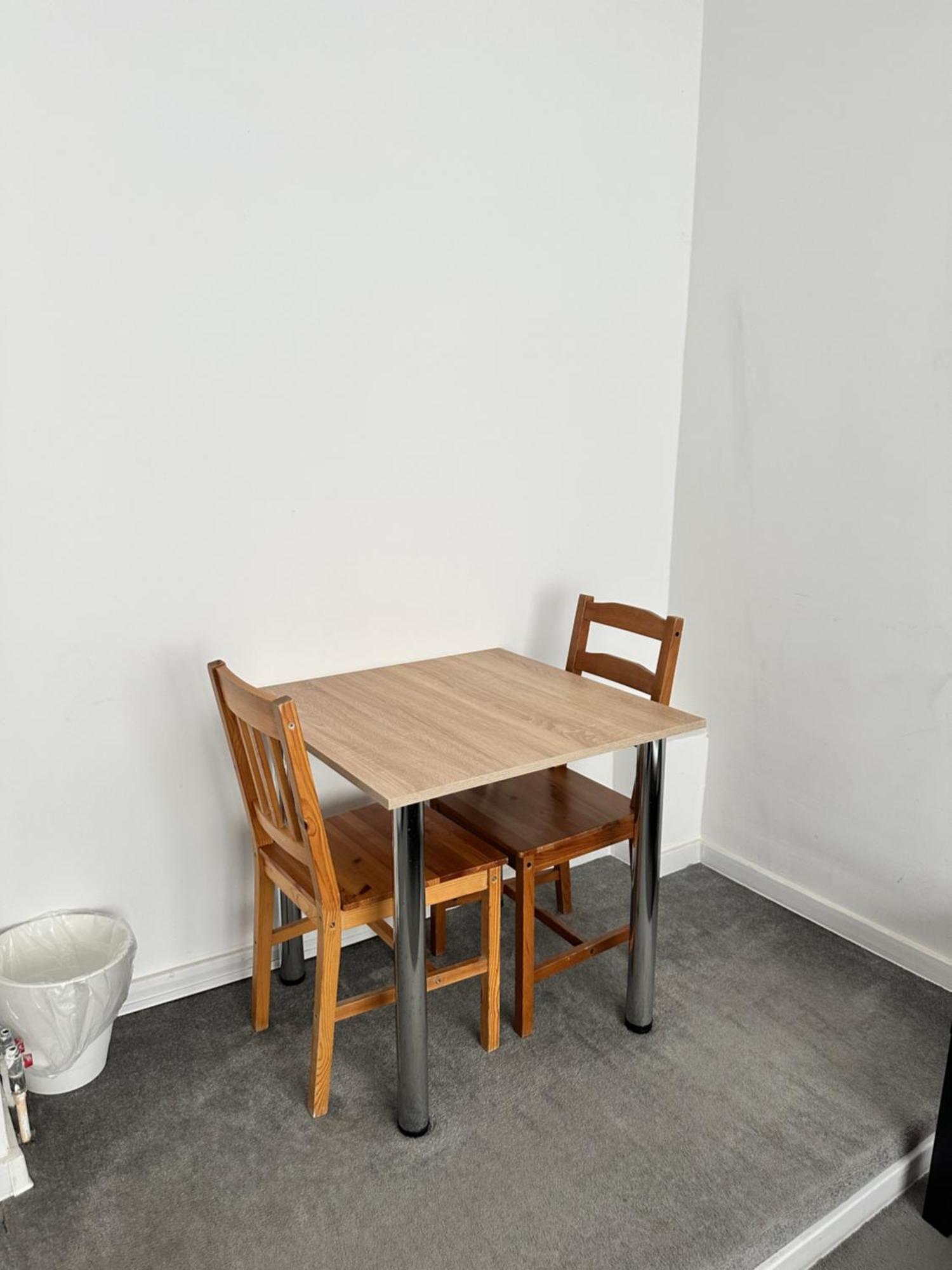 Hostel Demi Krakow Luaran gambar