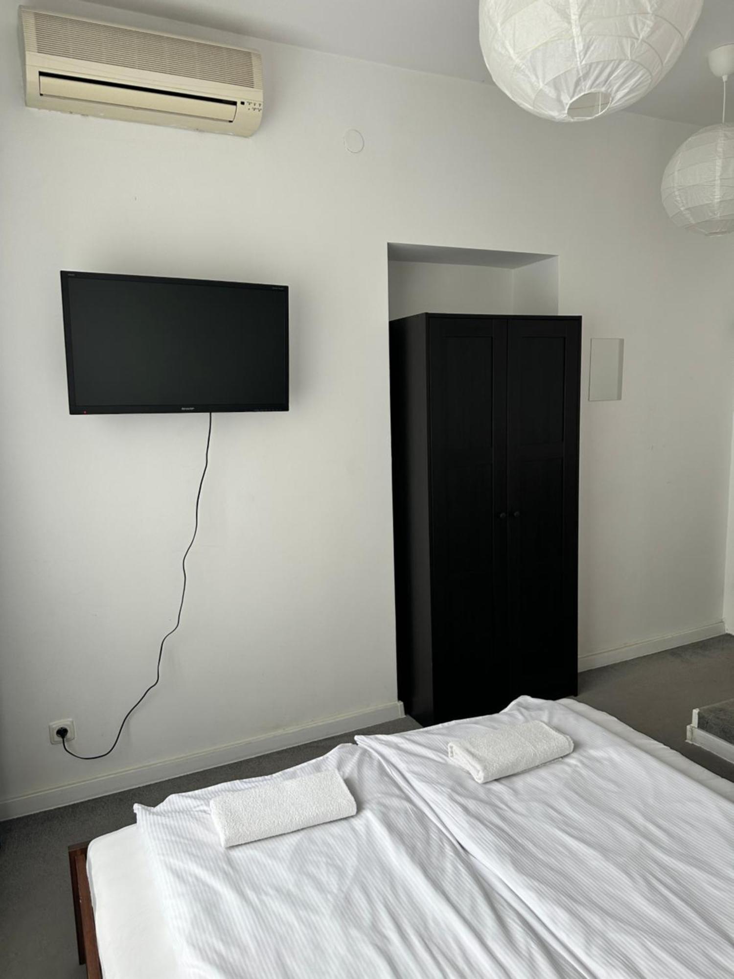 Hostel Demi Krakow Luaran gambar