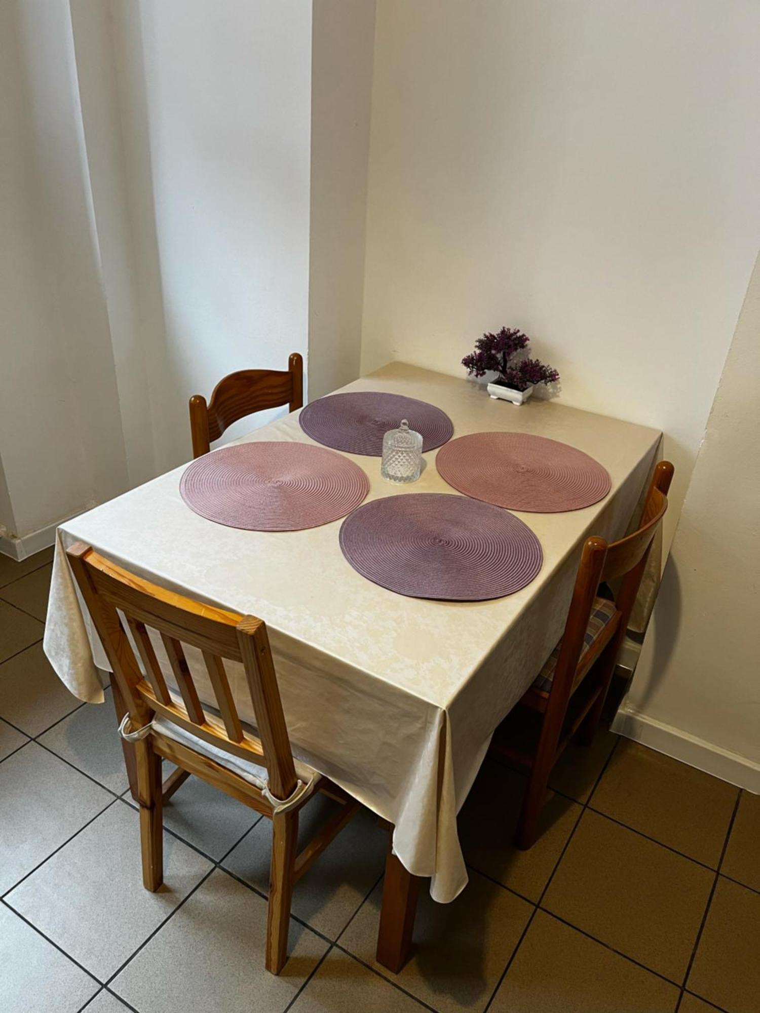 Hostel Demi Krakow Luaran gambar