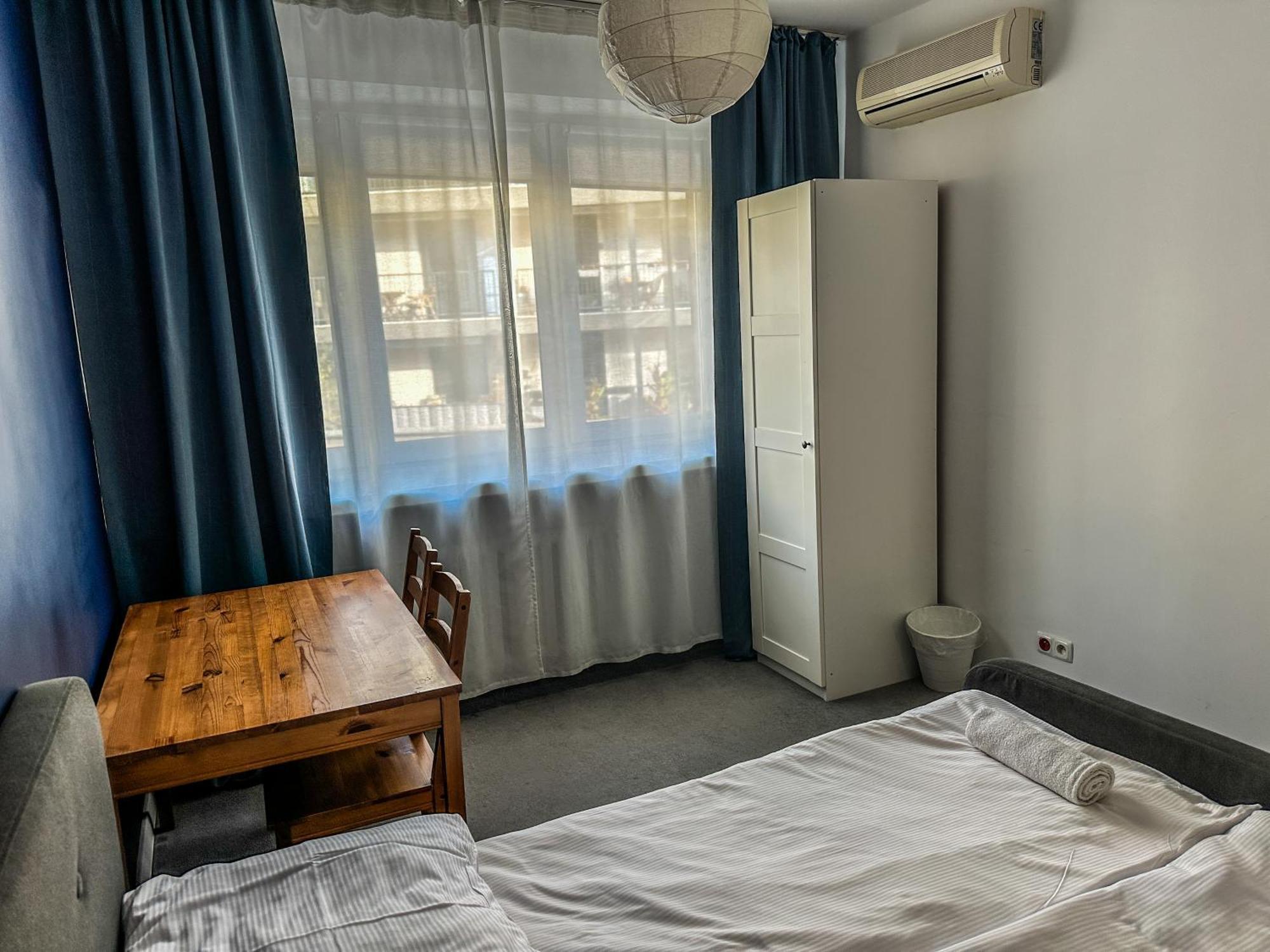 Hostel Demi Krakow Luaran gambar